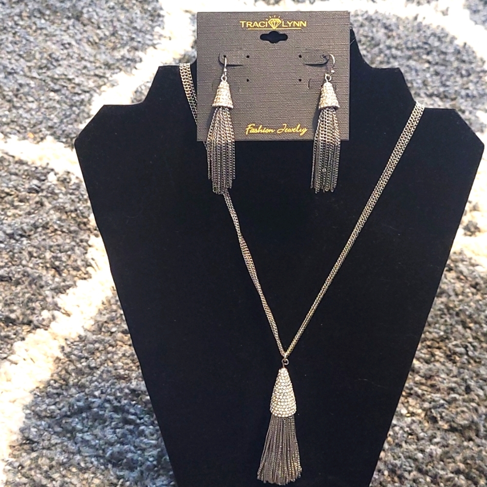 Traci Lynn Diamond Dust Necklace & Earring Set
